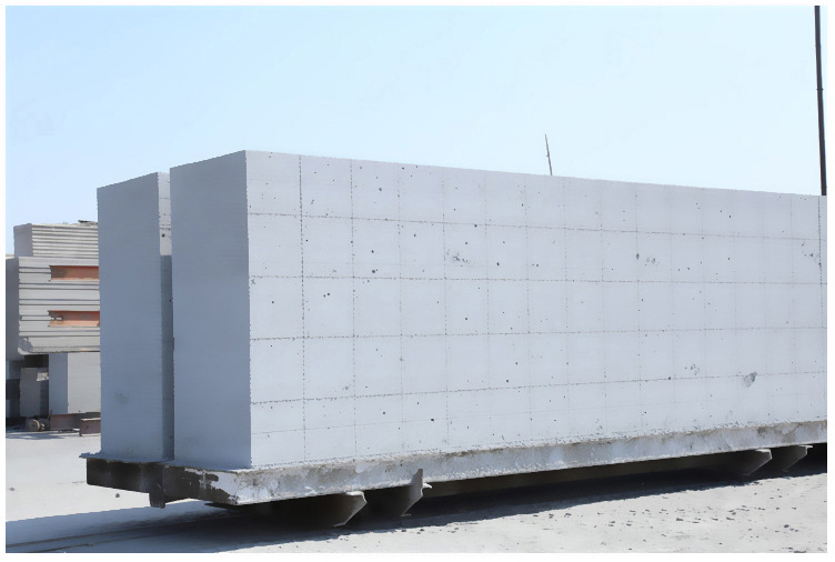 英德加气块 加气砌块 轻质砖气孔结构及其影响因素
